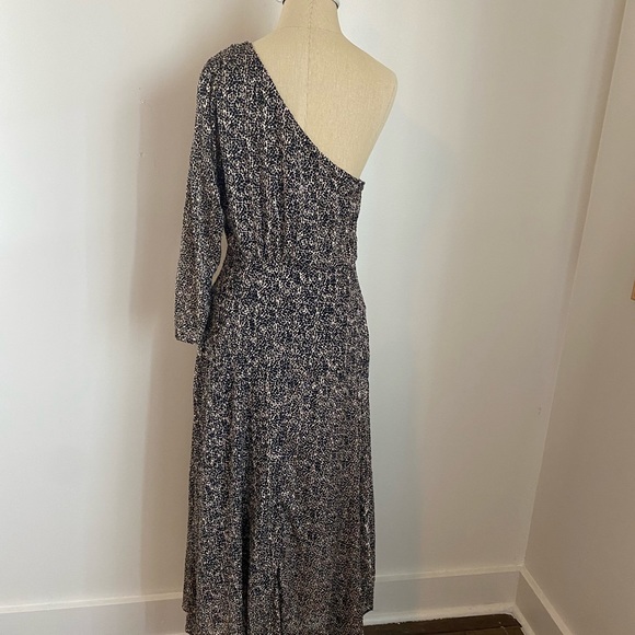 Astr Sable One Shoulder Animal Print Dress - Picture 3 of 5